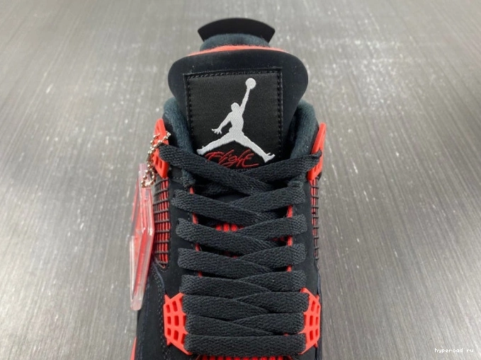 Red CT8527-016 Jordan Air Thunder 4 1008